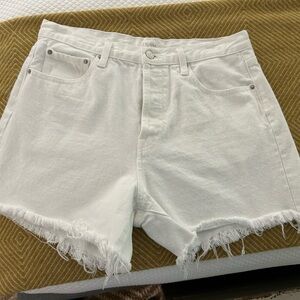 Z Supply Everyday Highrise Bright White Denim Shorts Size 30.
